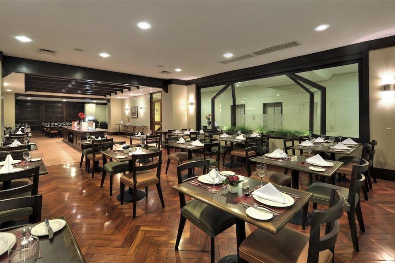 Hotel Deville Business Maringá Dış mekan fotoğraf