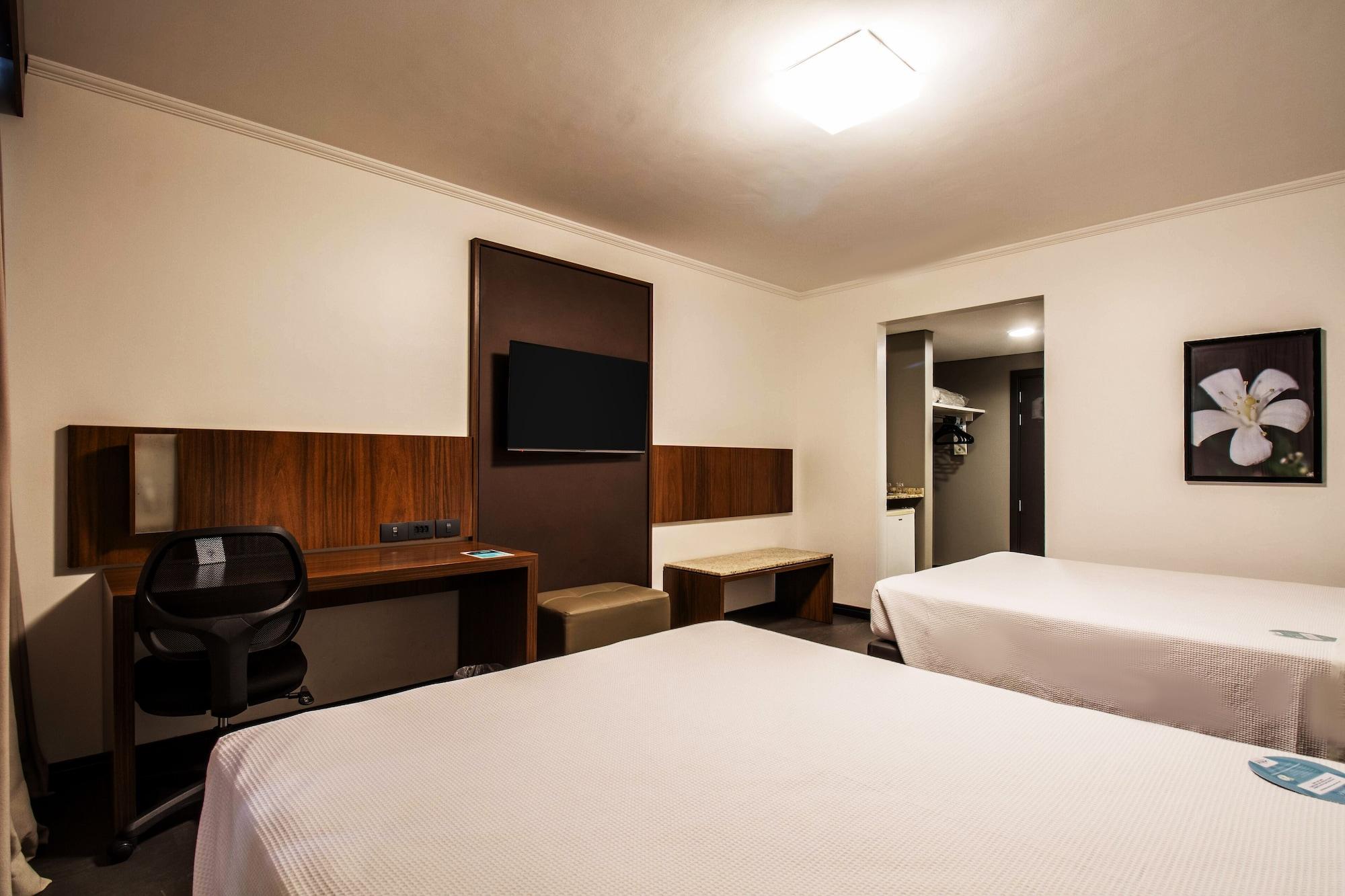 Hotel Deville Business Maringá Dış mekan fotoğraf