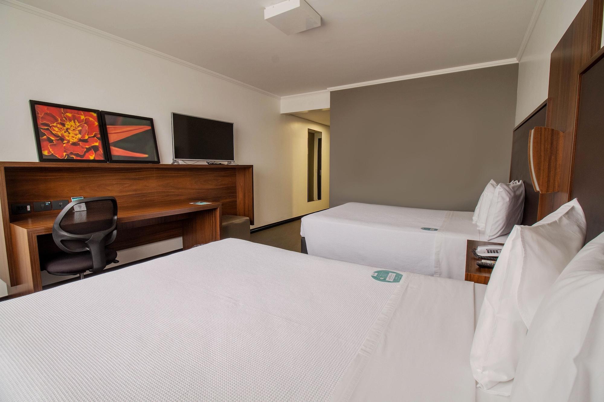 Hotel Deville Business Maringá Dış mekan fotoğraf