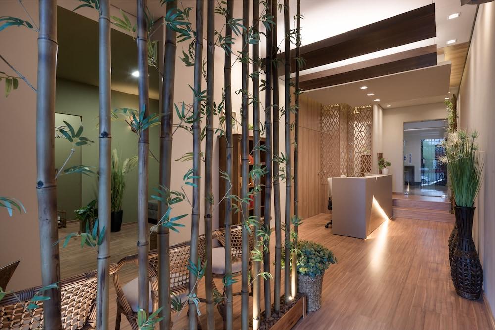 Hotel Deville Business Maringá Dış mekan fotoğraf