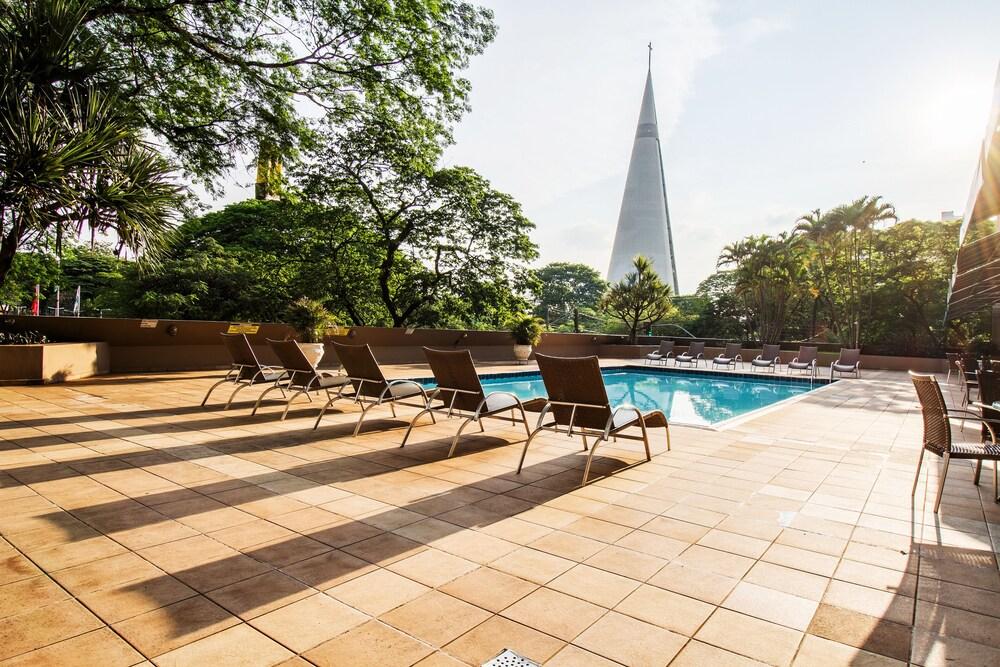 Hotel Deville Business Maringá Dış mekan fotoğraf
