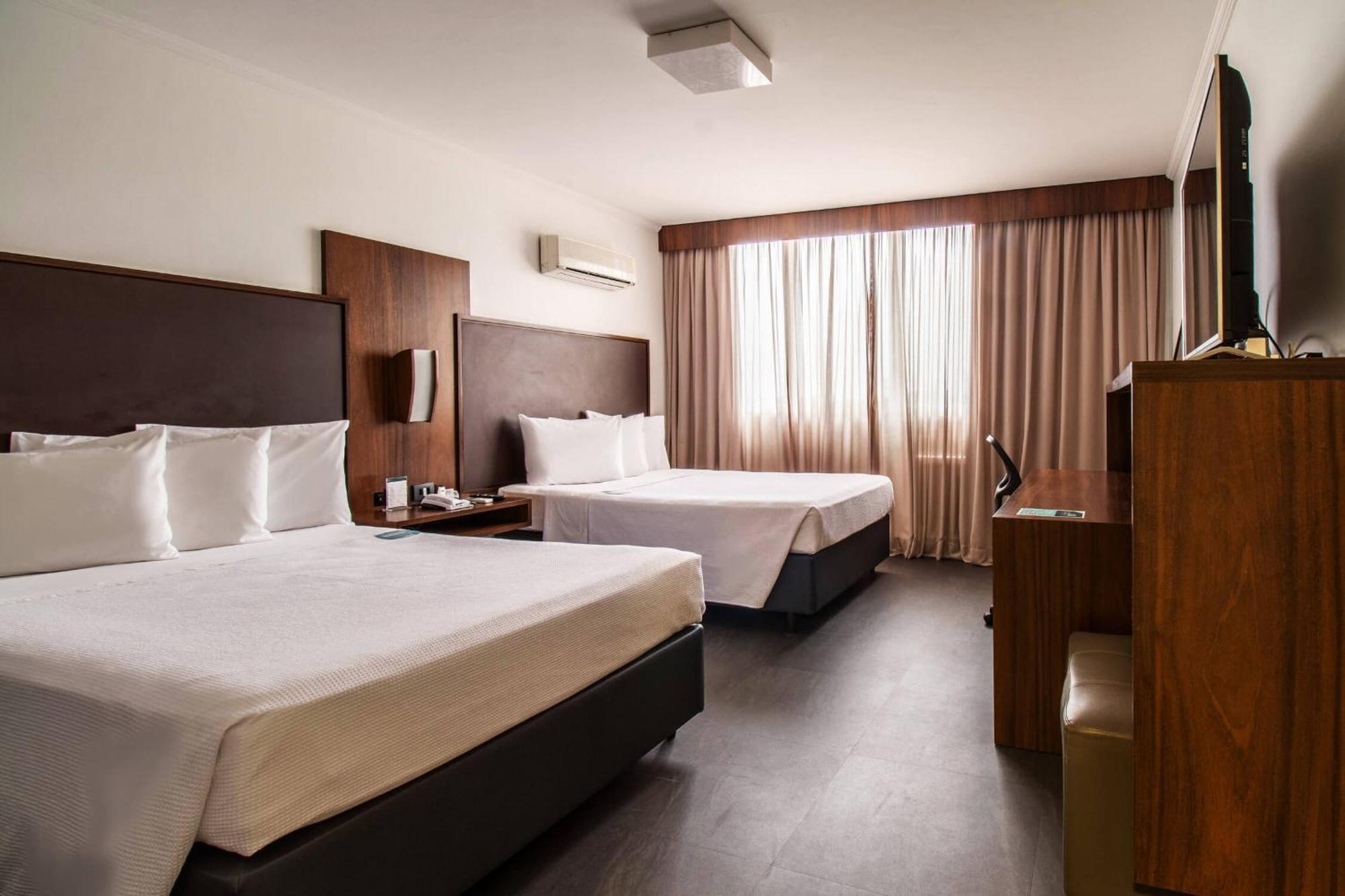 Hotel Deville Business Maringá Dış mekan fotoğraf