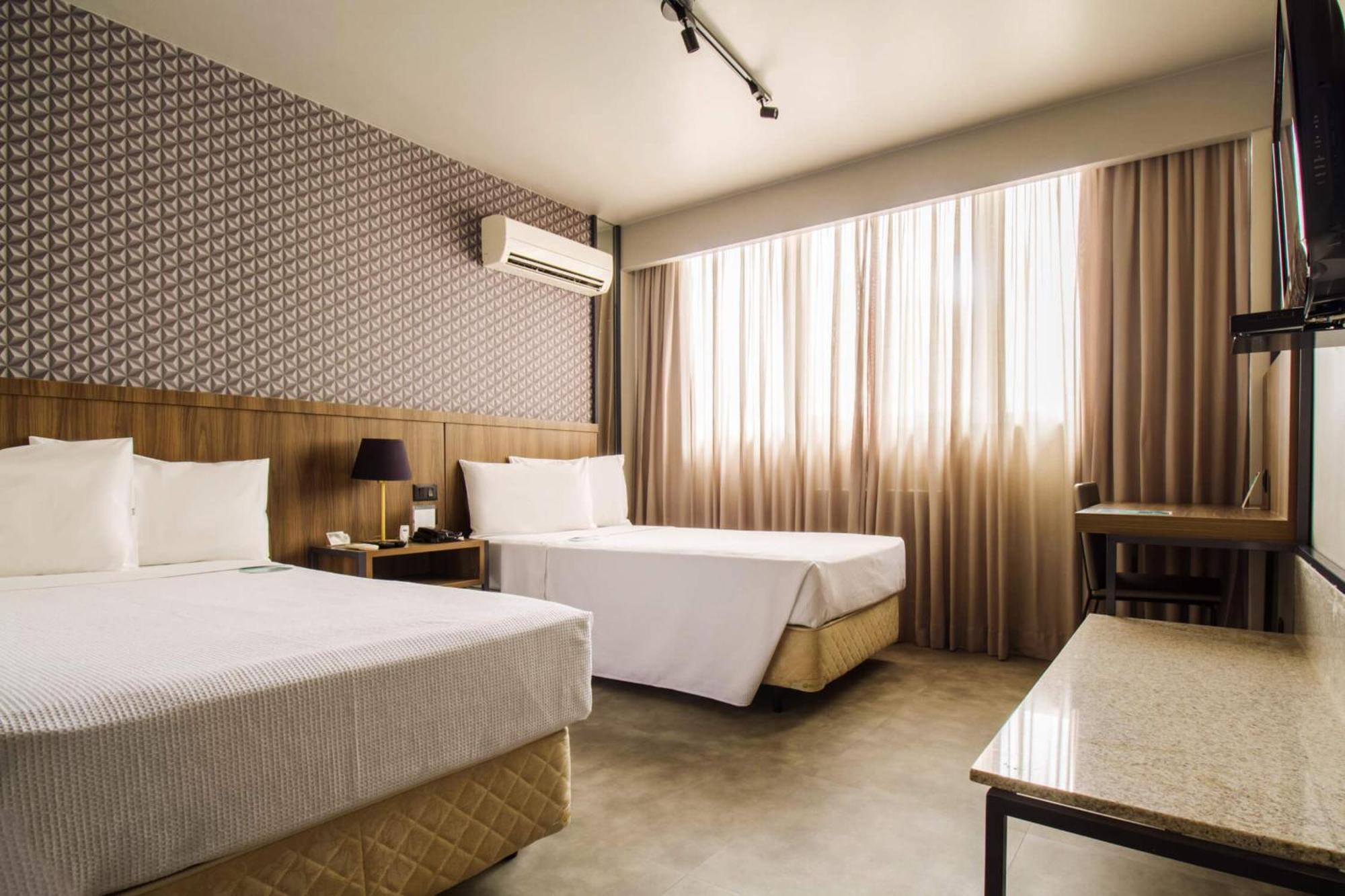 Hotel Deville Business Maringá Dış mekan fotoğraf