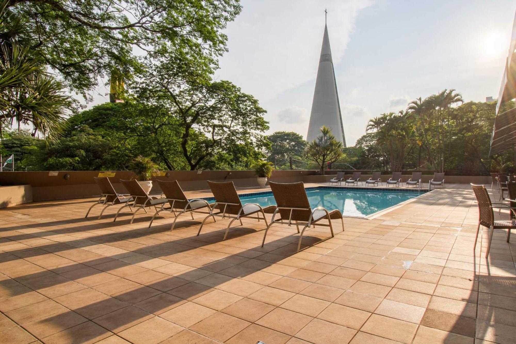 Hotel Deville Business Maringá Dış mekan fotoğraf