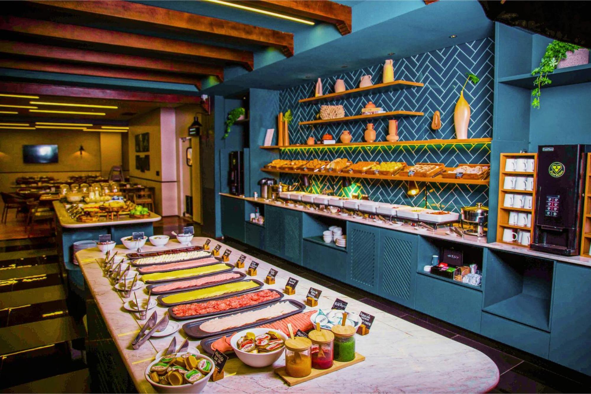 Hotel Deville Business Maringá Dış mekan fotoğraf