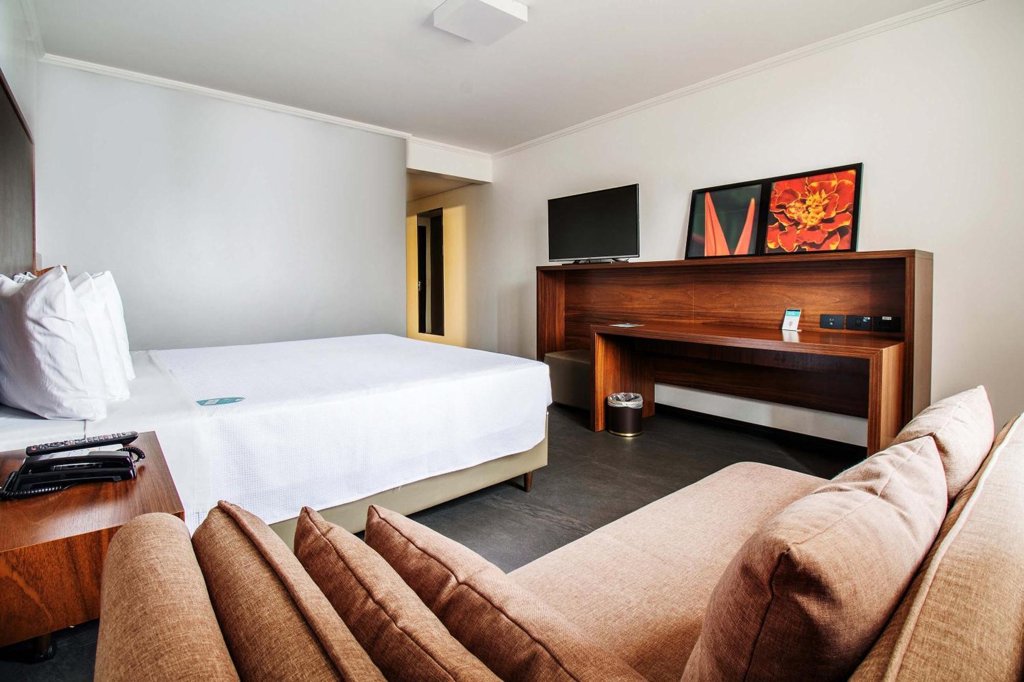 Hotel Deville Business Maringá Dış mekan fotoğraf