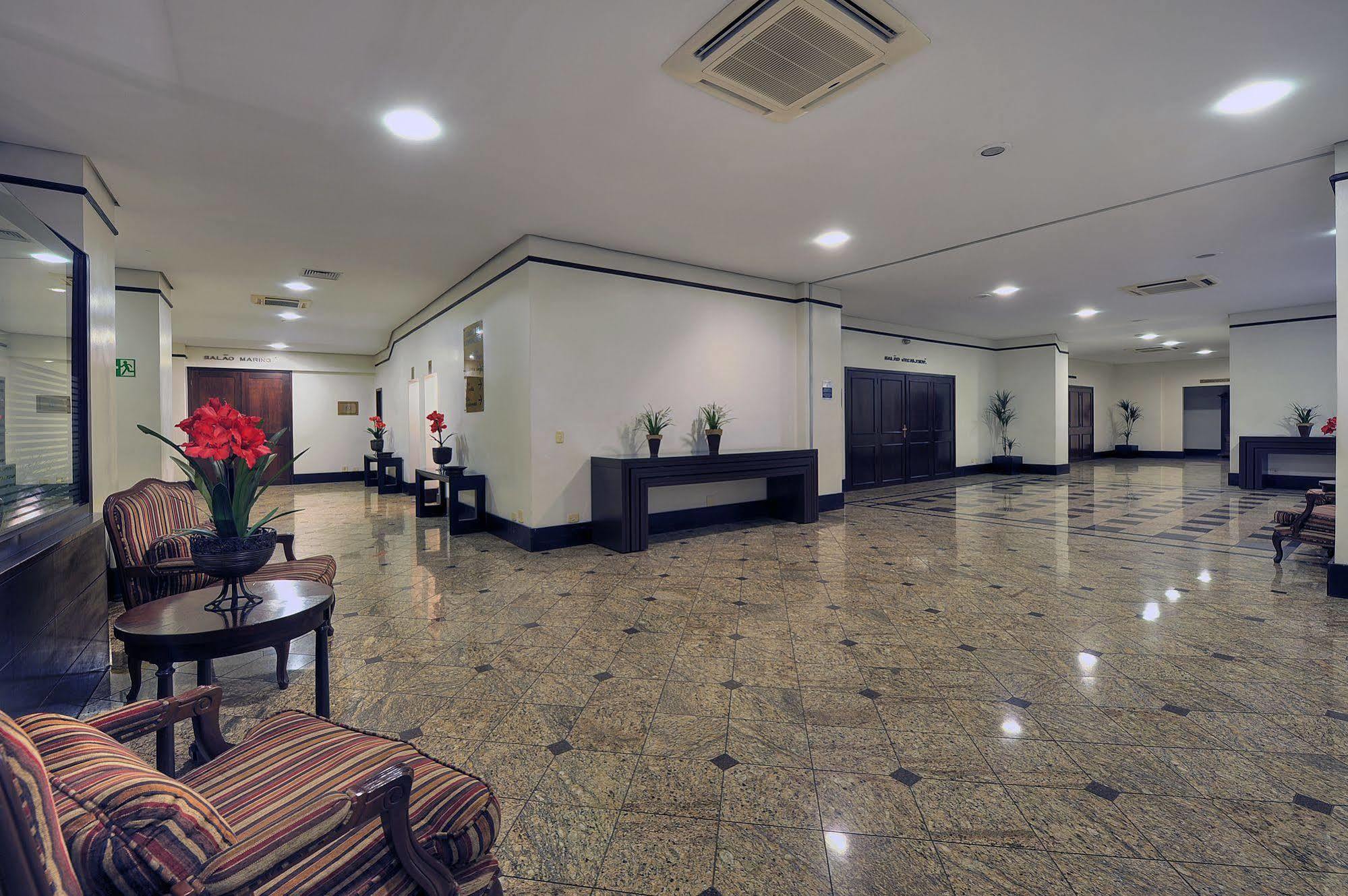 Hotel Deville Business Maringá Dış mekan fotoğraf