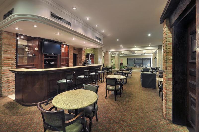 Hotel Deville Business Maringá Dış mekan fotoğraf